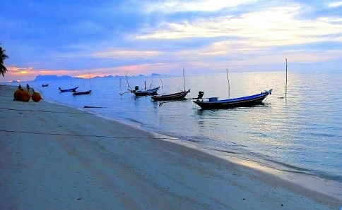 Exklusive Ferienhäuser direkt am Strand von Koh Samui